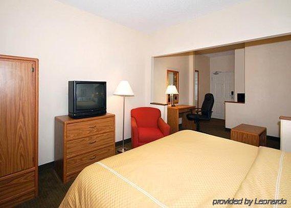 Best Western Hilliard Inn & Suites Bilik gambar